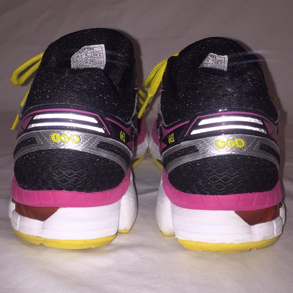 ASICS GT 2000 Running Shoes! - Picture 3 of 8